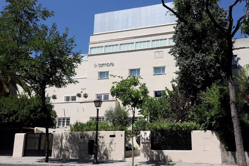 Egg Donation Unique Donor – Clinica Tambre