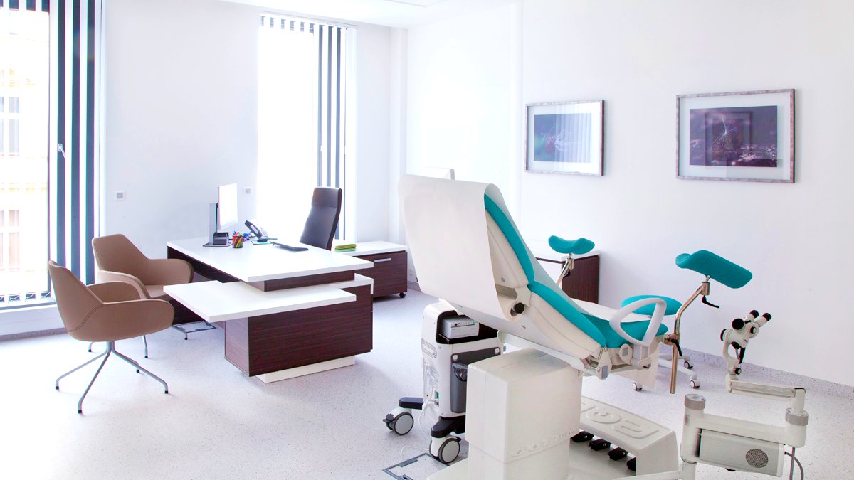 Doctor's office at Next Fertility Prague